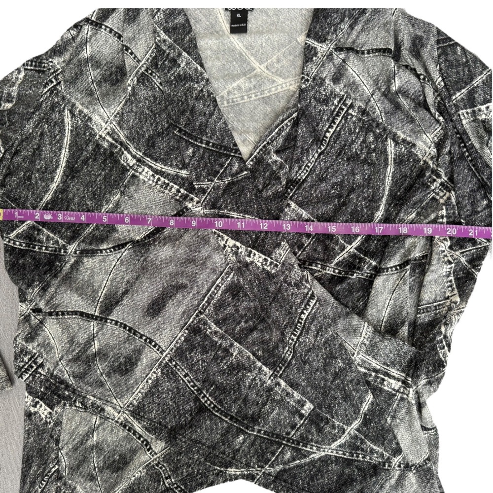 Clara SunWoo Black Gray Acid Wash Faux Denim Wrap Top Size‎ XL Long Sleeve Edgy - Picture 7 of 9